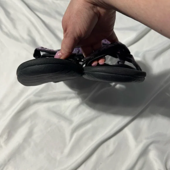 Teva Hurricane Sandals Style 5455 – Purple Floral Print – Women’s Size 11 Hiking - Picture 9 of 11